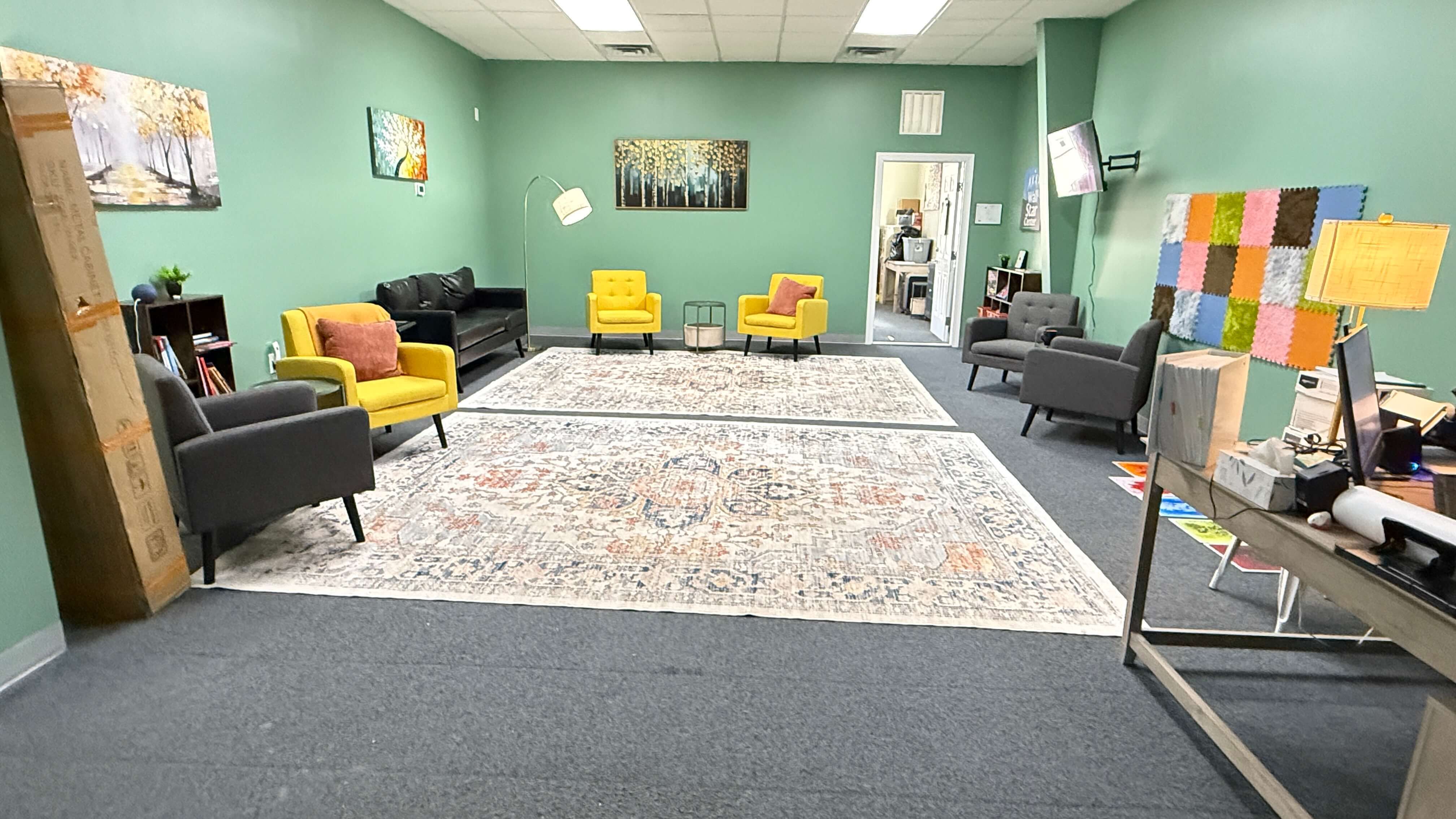 Office area with chairs in the Galax Star Center