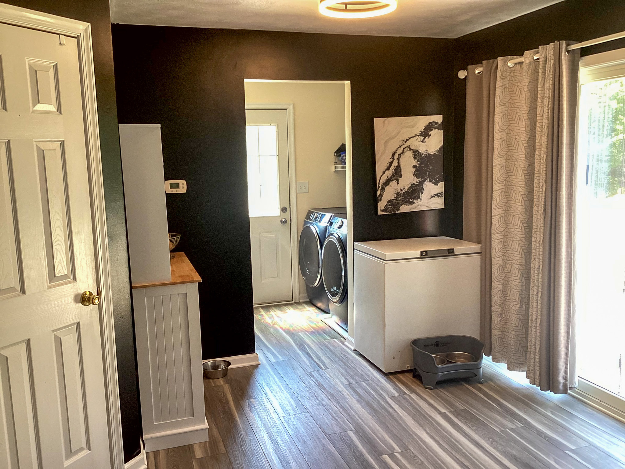 Hensley laundry area